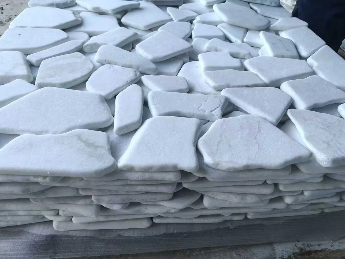 Piedra cultural 3 - Slab View